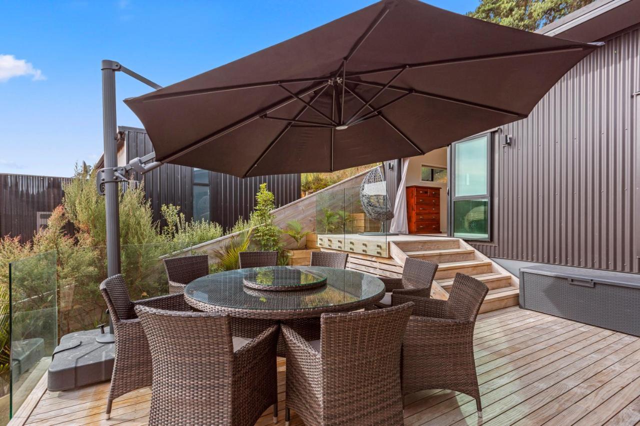 R And R At Robertson - Raglan Holiday Home Экстерьер фото